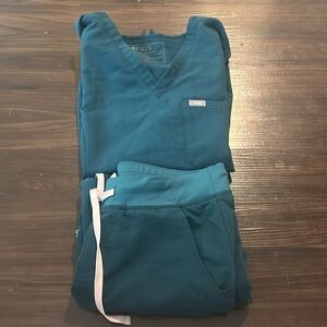 Figs Caribbean blue set